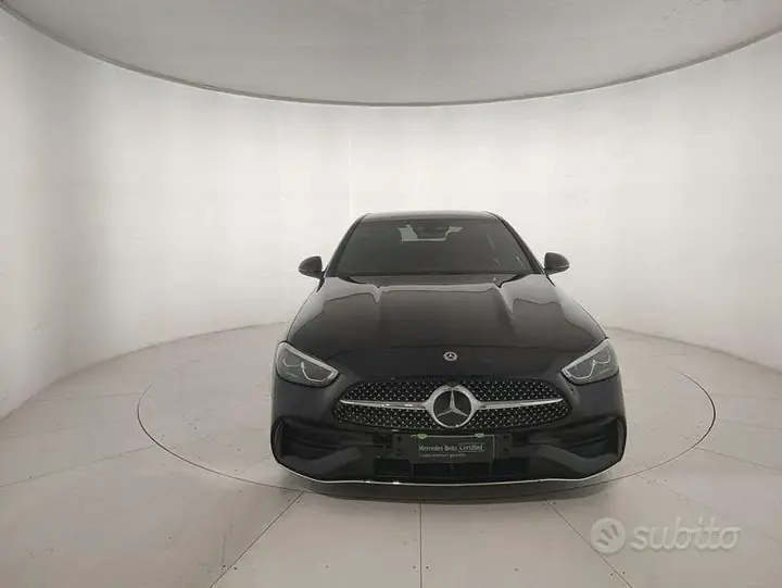 Mercedes-Benz C-Class 2025 photo 2