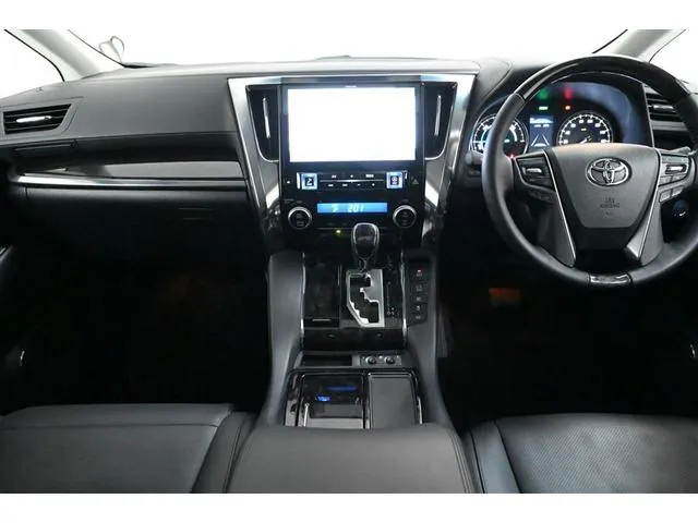 Toyota Alphard Hybrid 2018 photo 2