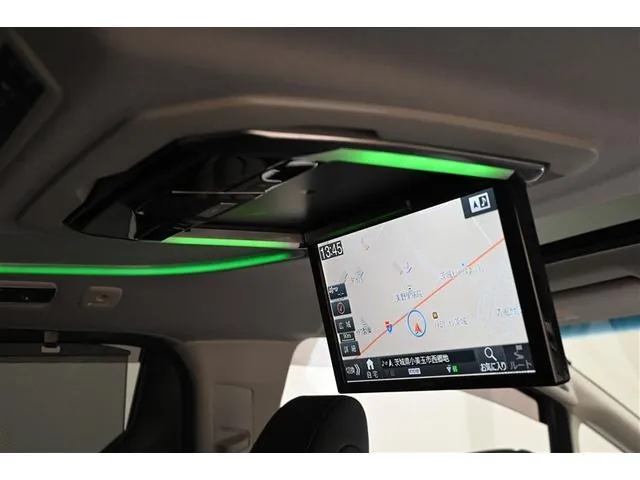 Toyota Alphard Hybrid 2018 photo 4