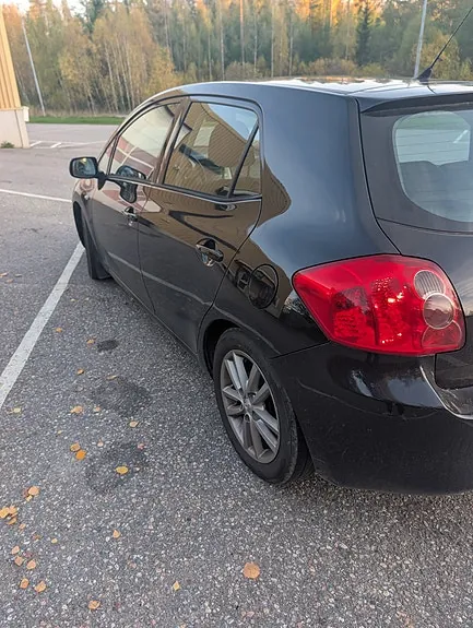 Toyota Auris 2008 photo 4