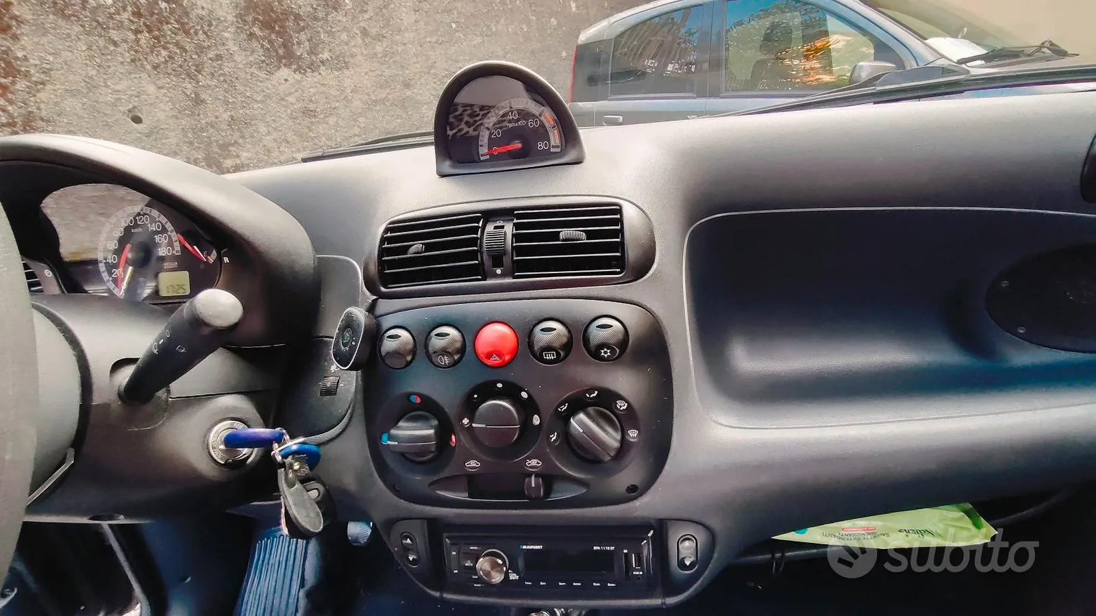Fiat Seicento 2003 photo 5
