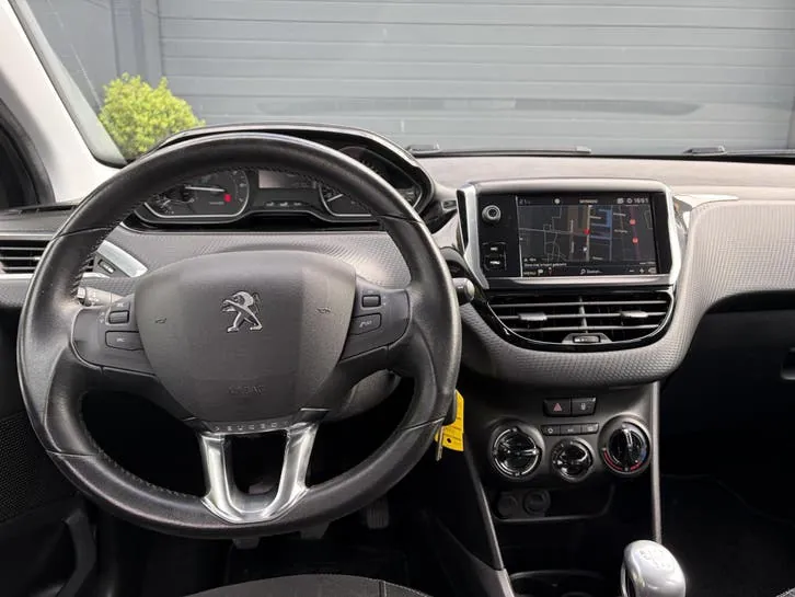 Peugeot 2008 2019 photo 3