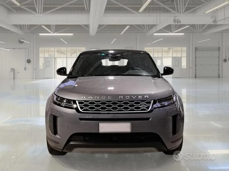 Land Rover Range Rover Evoque 2023 photo 2