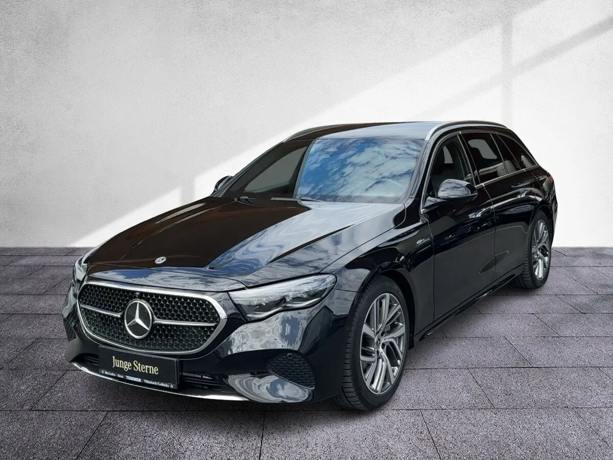 Mercedes-Benz E-Class 2025 photo 2
