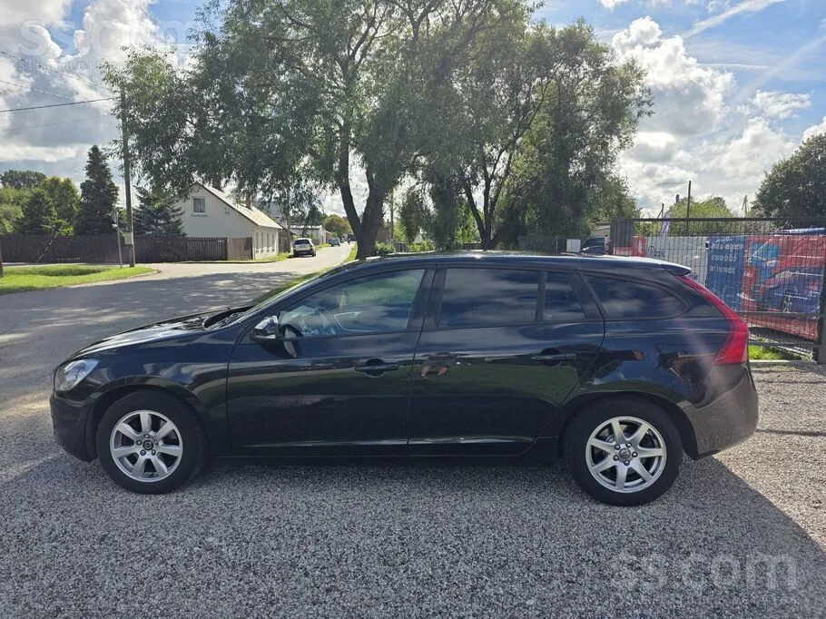 Volvo V60 2011 photo 4