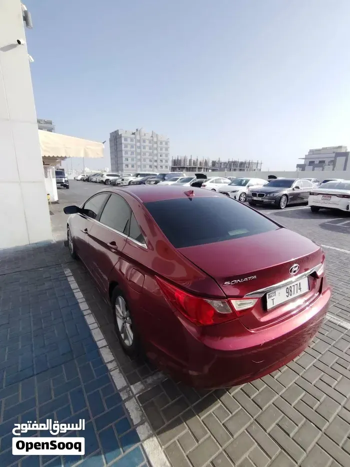 Hyundai Sonata 2012 photo 2