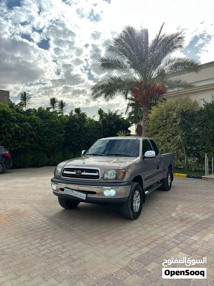 Toyota Tundra 2003 photo 2