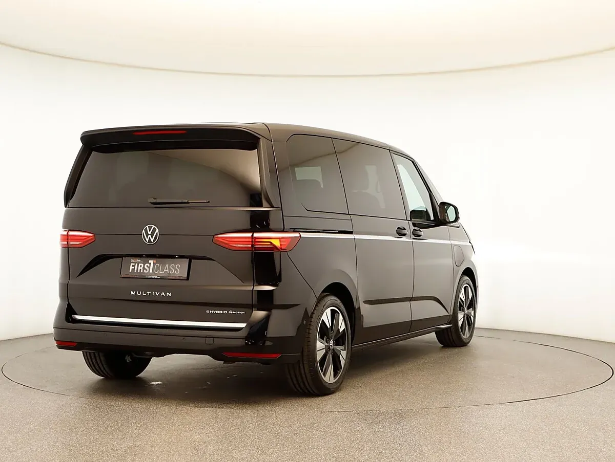 Volkswagen Multivan 2025 photo 3