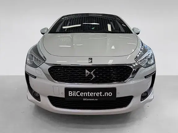 DS Automobiles Ds 5 2016 photo 2