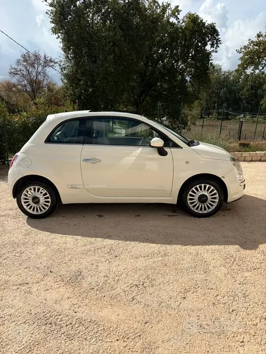 Fiat 500 2009 photo 2