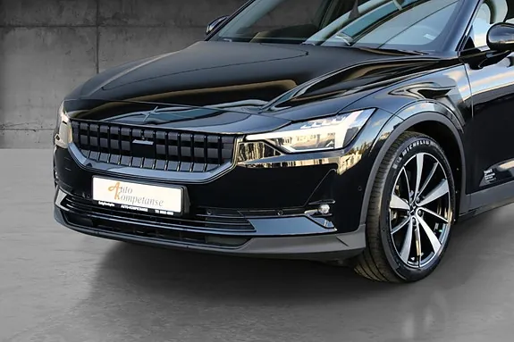 Polestar 2 2022 photo 2