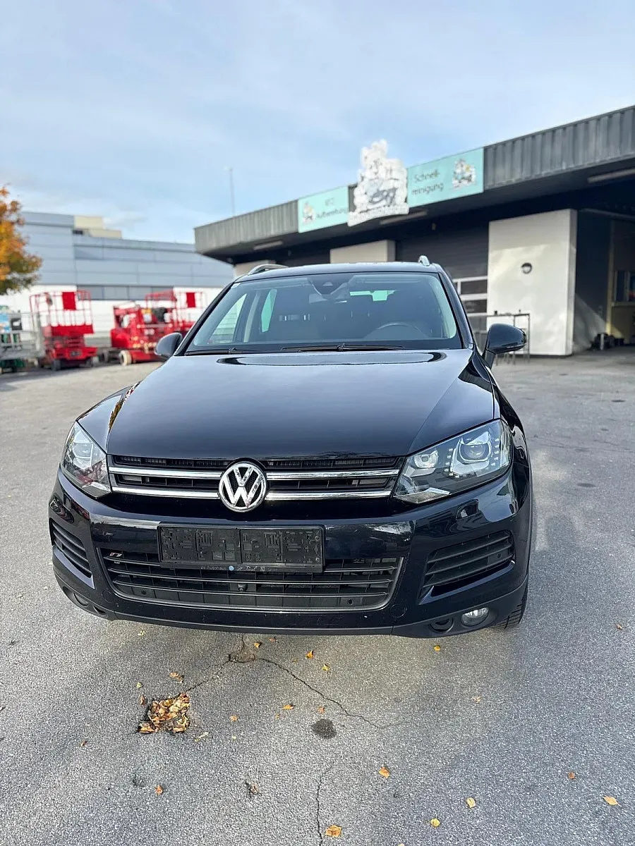 Volkswagen Touareg 2010 photo 3