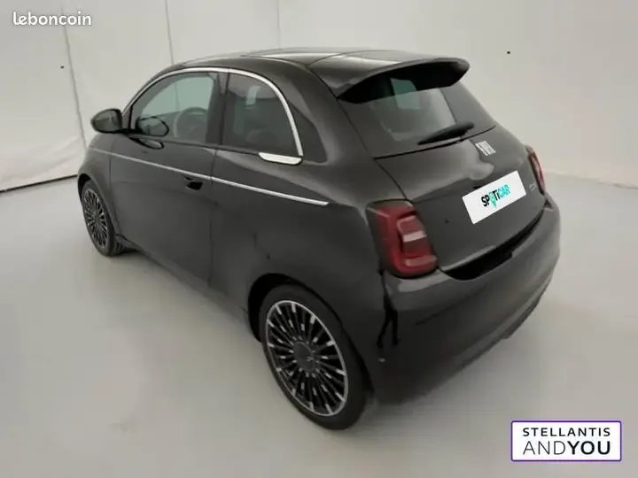 Fiat 500 2023 photo 3