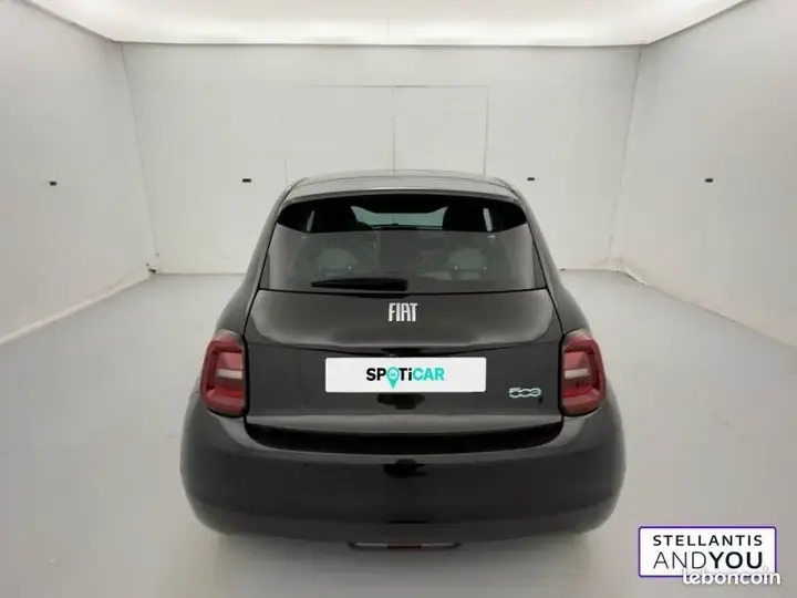 Fiat 500 2023 photo 4