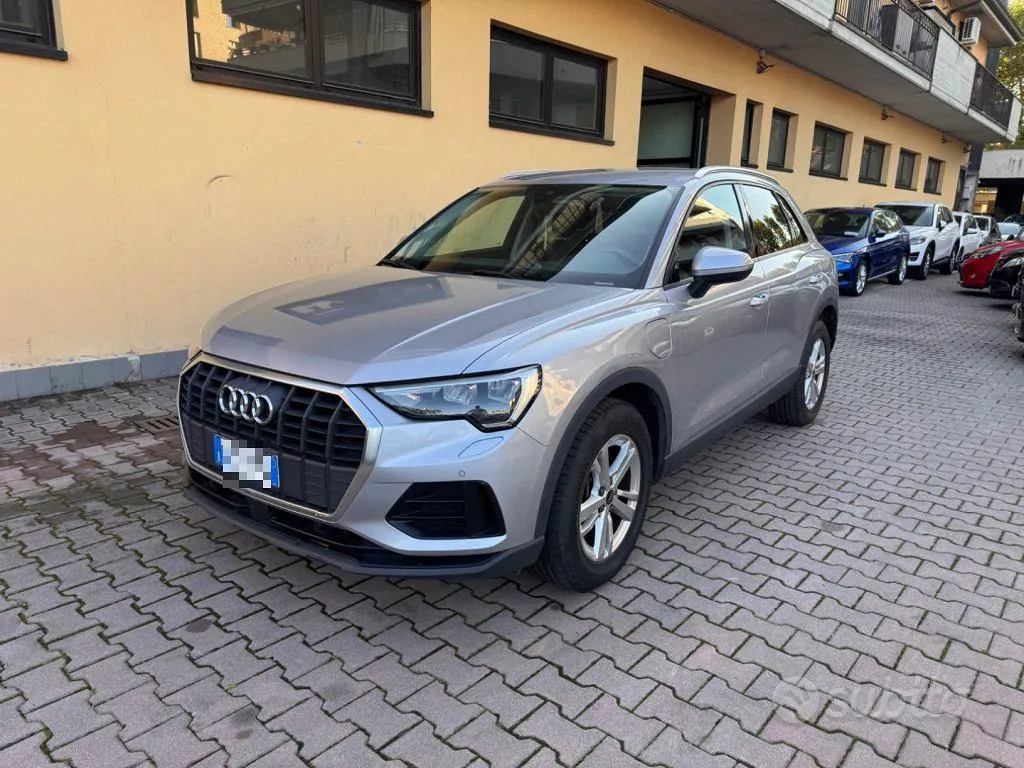 Audi Q3 2022 photo 3