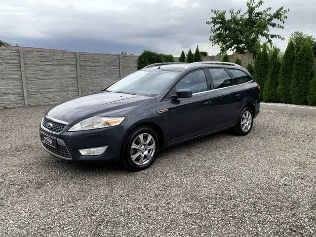 Ford Mondeo Combi 2009 photo 2
