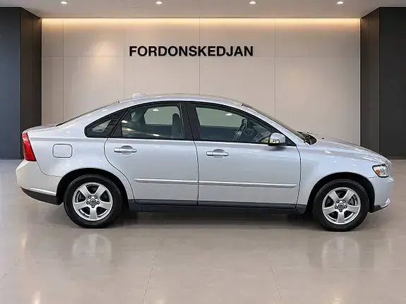 Volvo S40 2009 photo 4