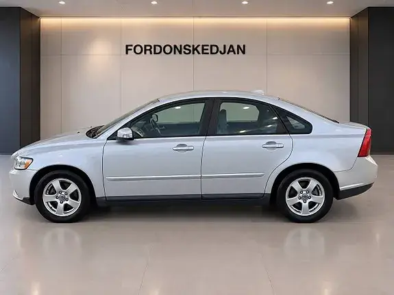 Volvo S40 2009 photo 3