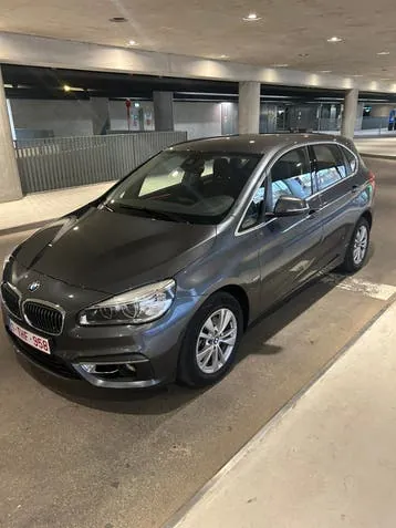 BMW 218I