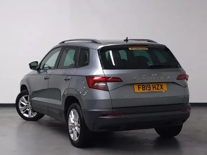 Skoda Karoq 2019 photo 2
