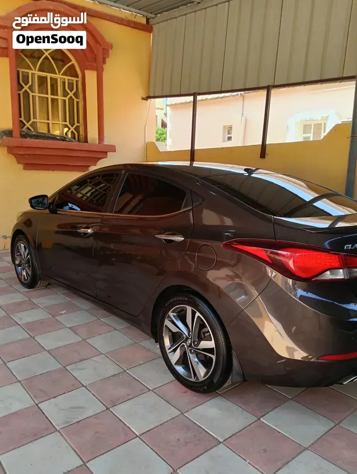 Hyundai Elantra 2016 photo 3