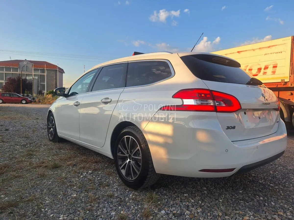 Peugeot 308 2014 photo 4
