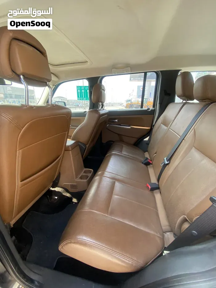 Jeep Cherokee 2011 photo 2