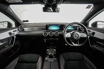 Mercedes-Benz A180 2020 photo 3
