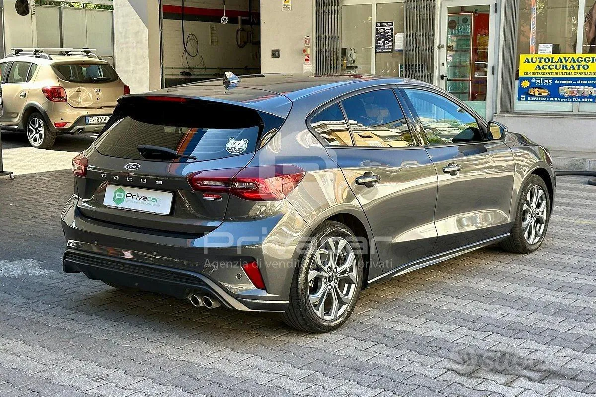 Ford Focus 2023 photo 5