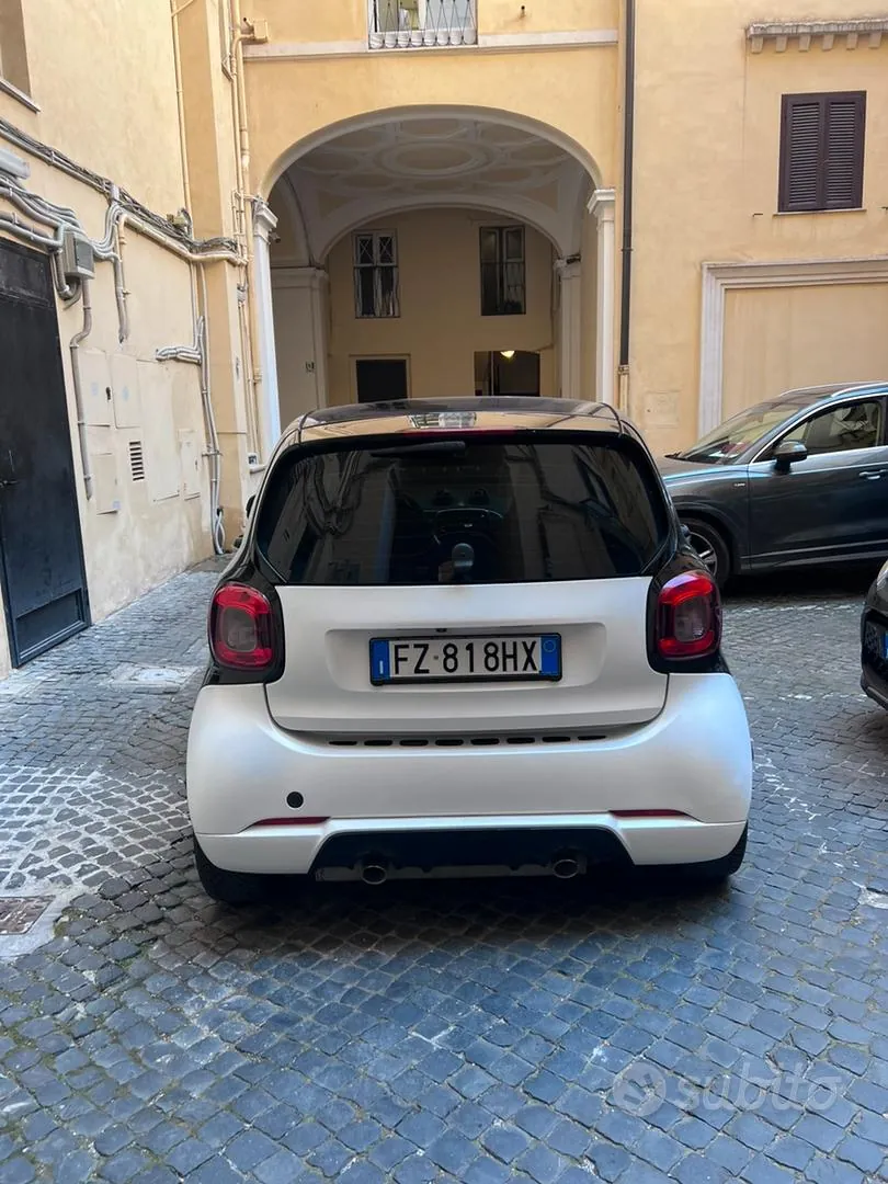 Smart Fortwo 2019 photo 4