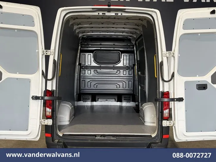 Volkswagen Crafter 2020 photo 3