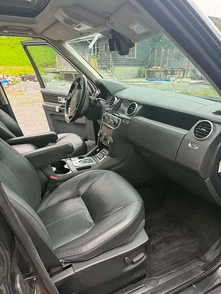 Land Rover Discovery 2015 photo 5
