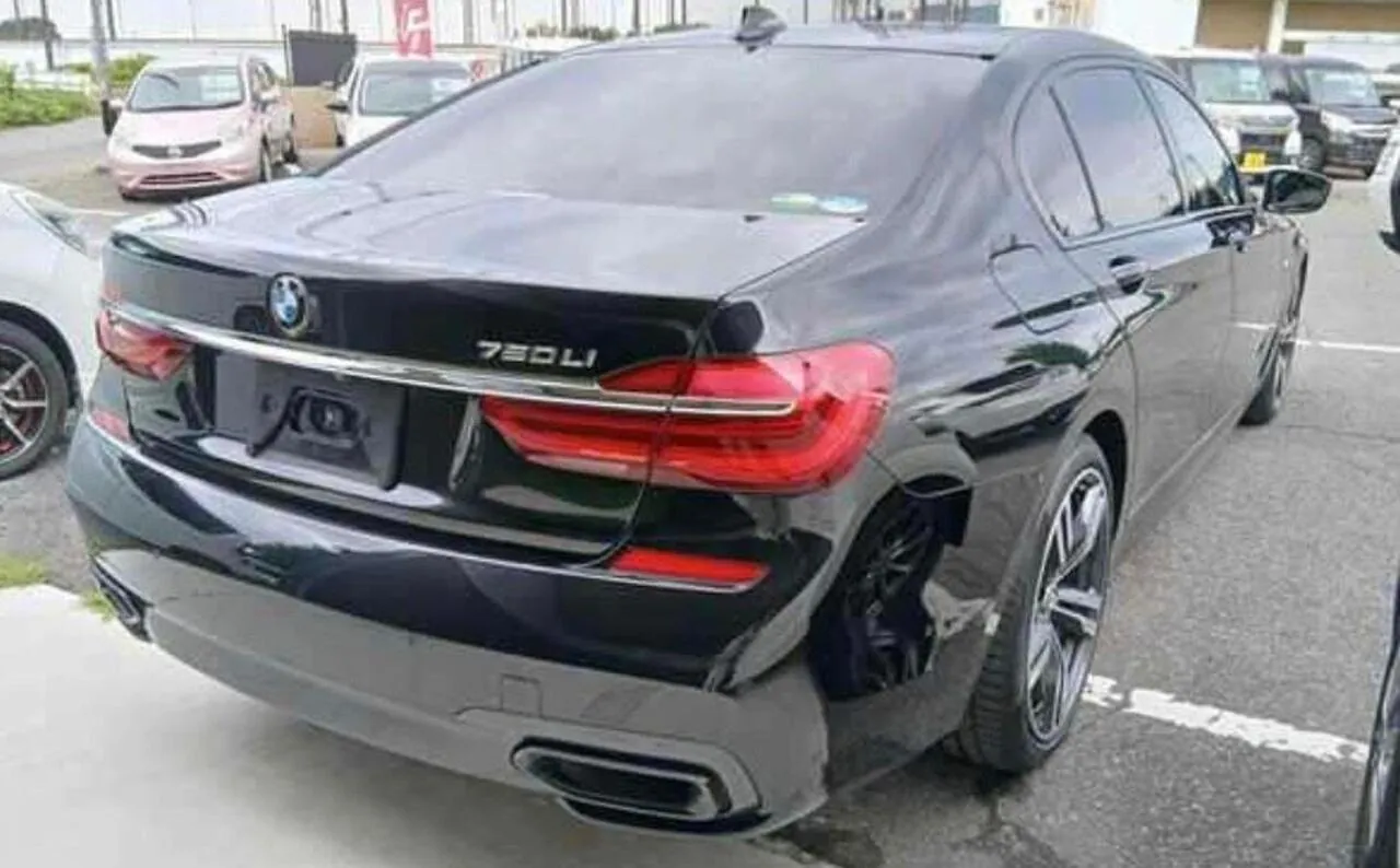 BMW 7 Series 2019 photo 3
