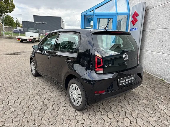 Volkswagen Up 2017 photo 4