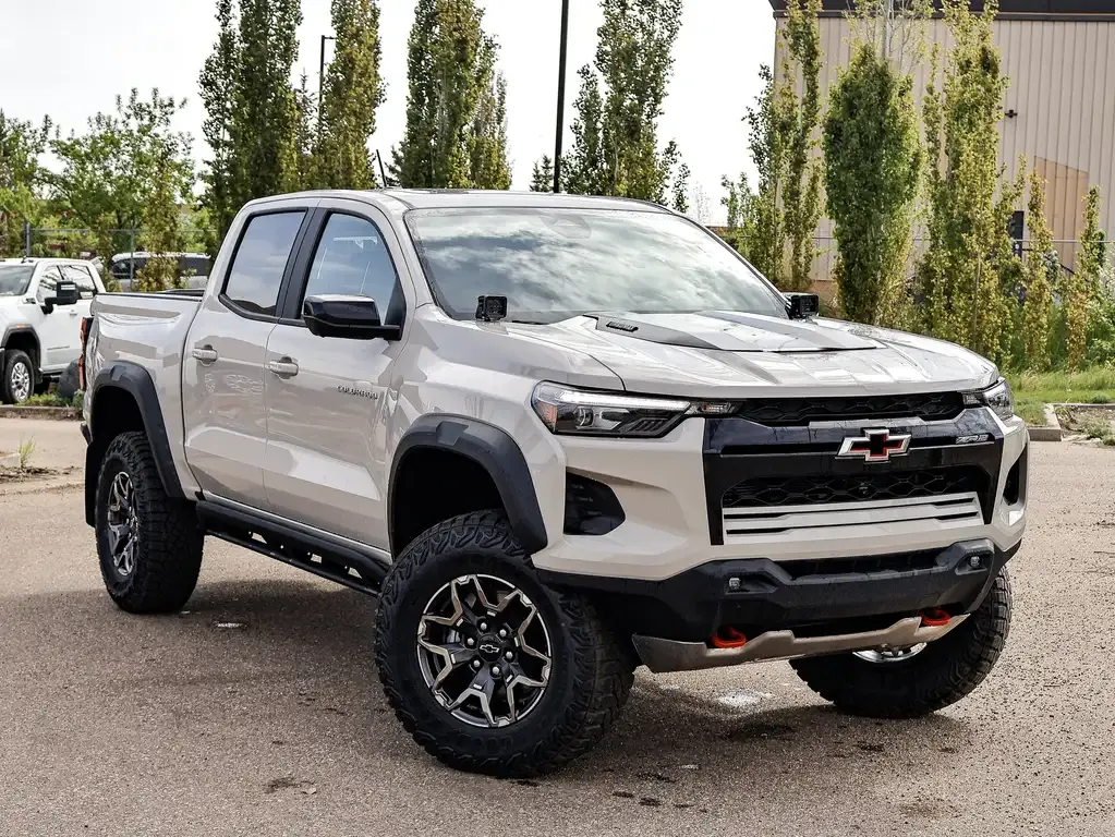 Chevrolet Colorado 2026 photo 2