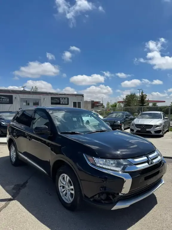 Mitsubishi Outlander 2018 photo 3