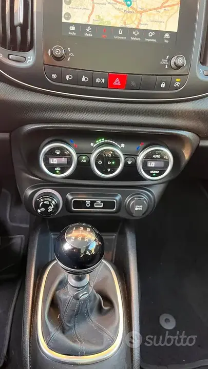 Fiat 500L 2018 photo 2