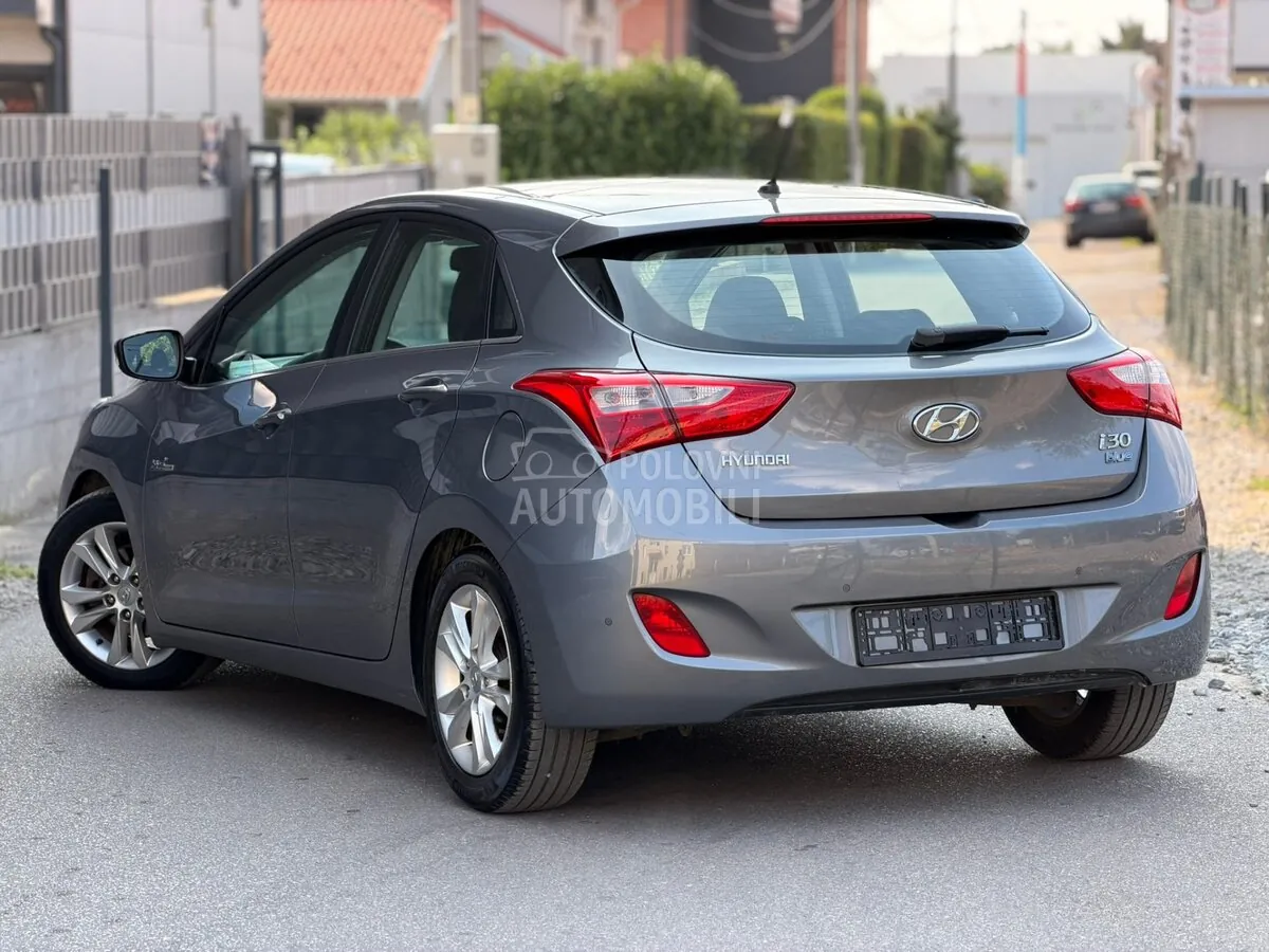 Hyundai I30 2012 photo 2