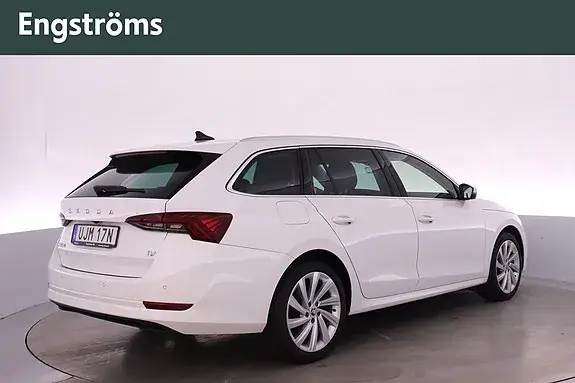 Skoda Octavia 2021 photo 3