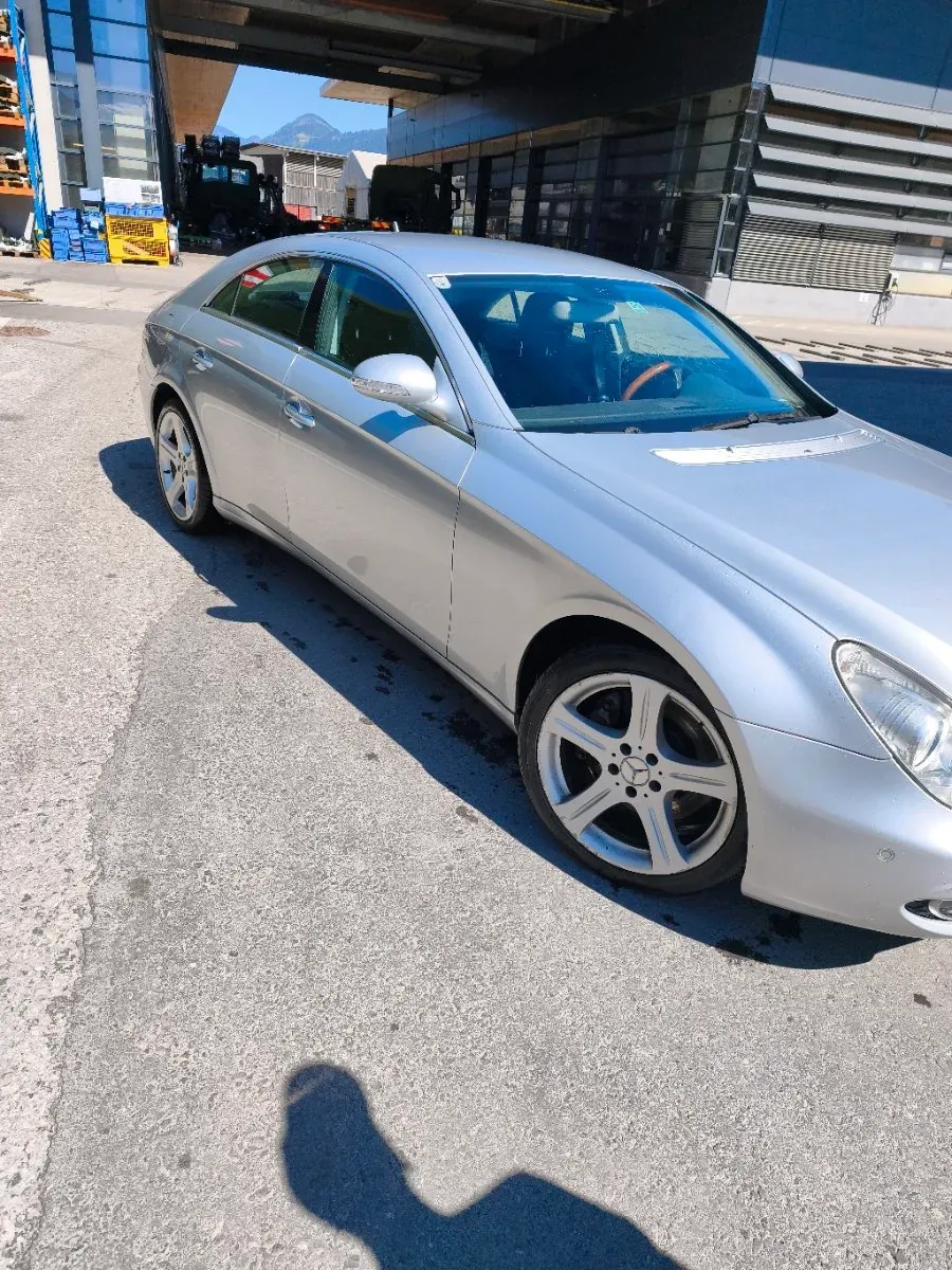 Mercedes-Benz Cls-Class