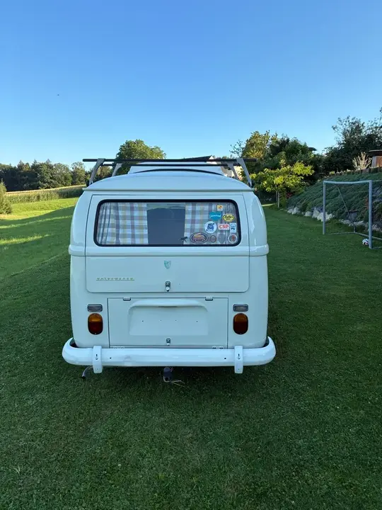Volkswagen T2 1970 photo 3