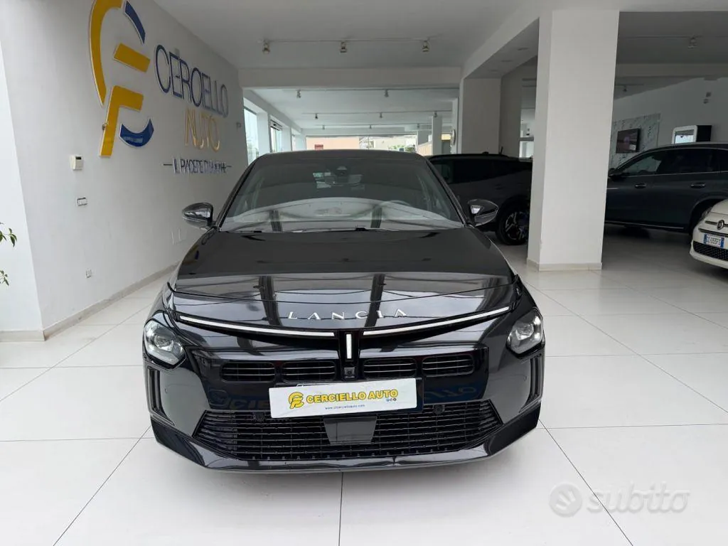 Lancia Ypsilon 2024 photo 3