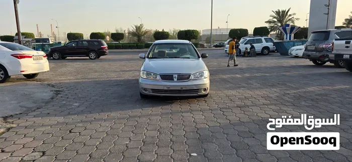 Nissan Sunny 2005 photo 2