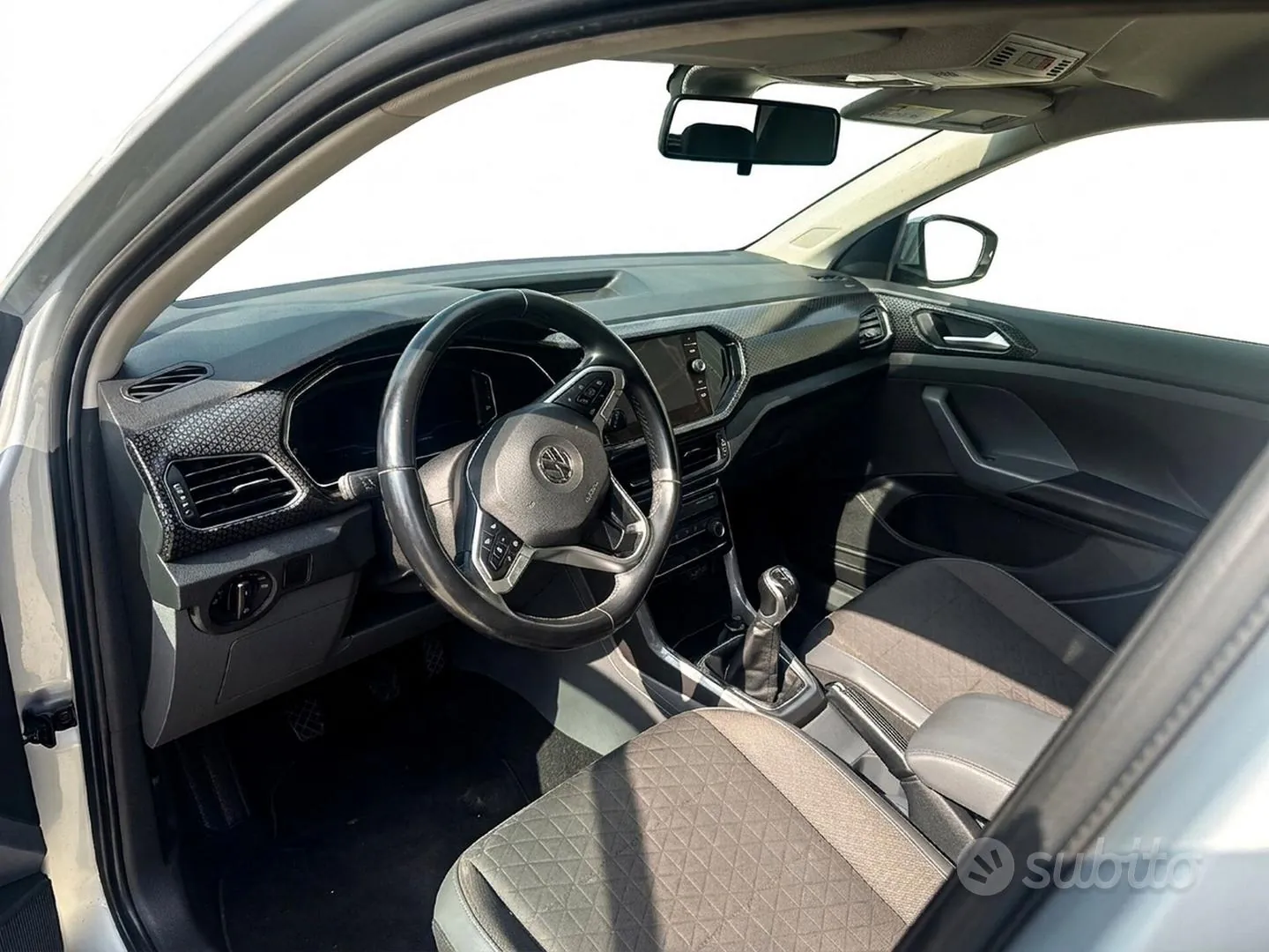 Volkswagen T-Cross 2019 photo 5