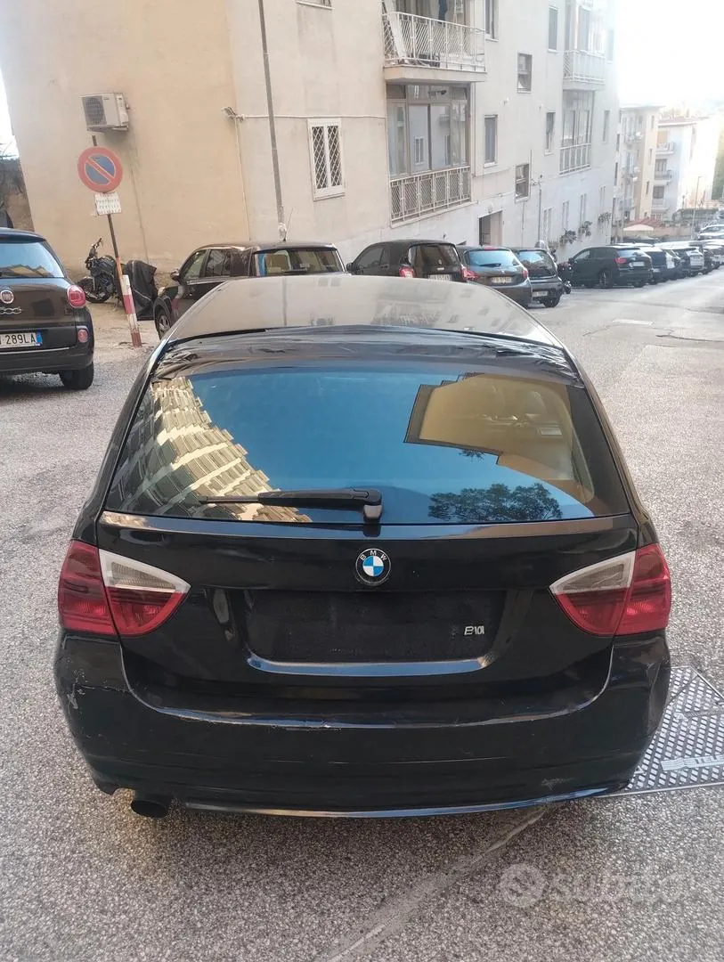 BMW 320D Touring 2006 photo 3