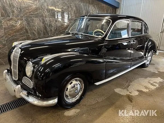 BMW 501