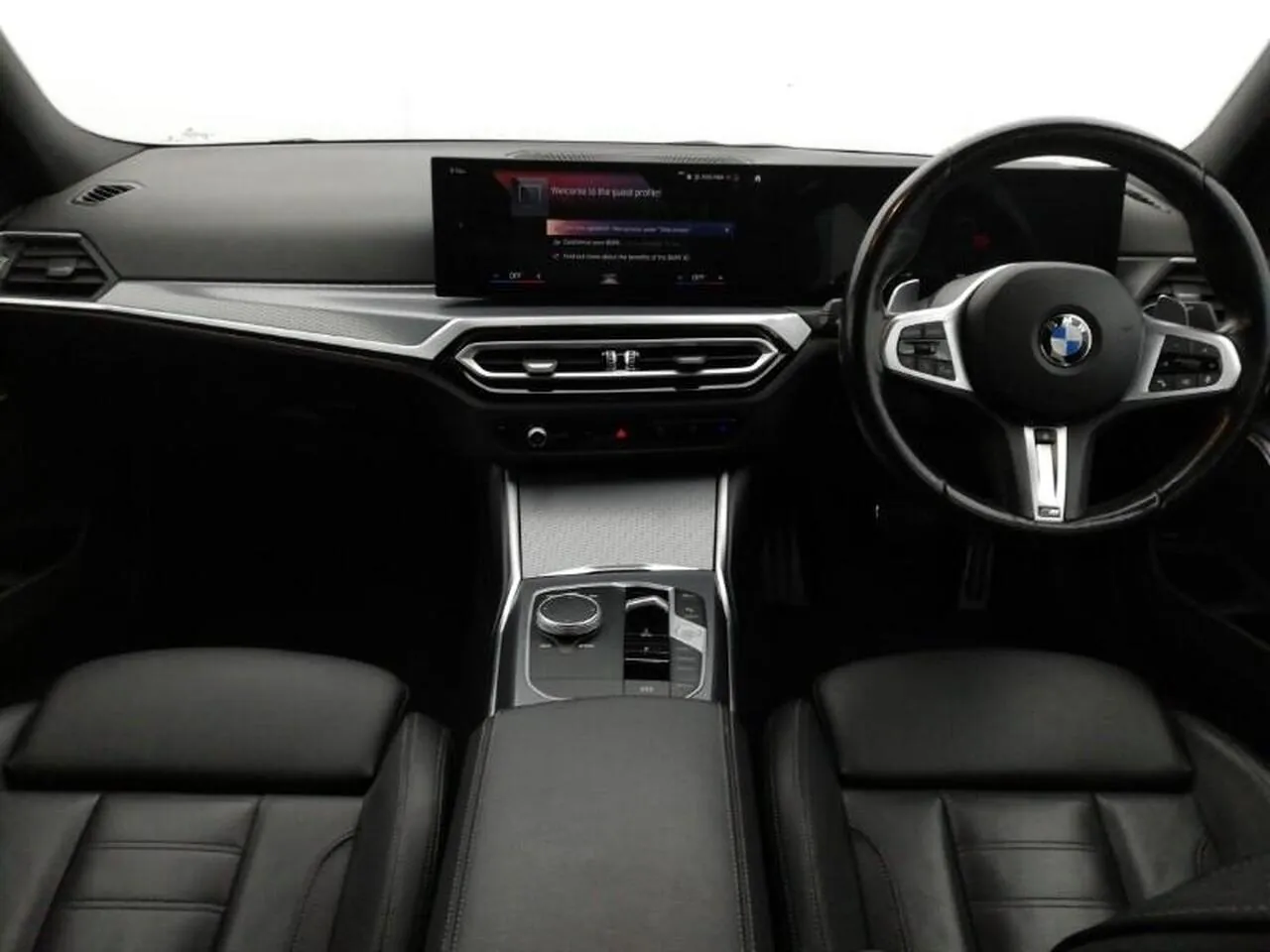 BMW 3 Series 2024 photo 3