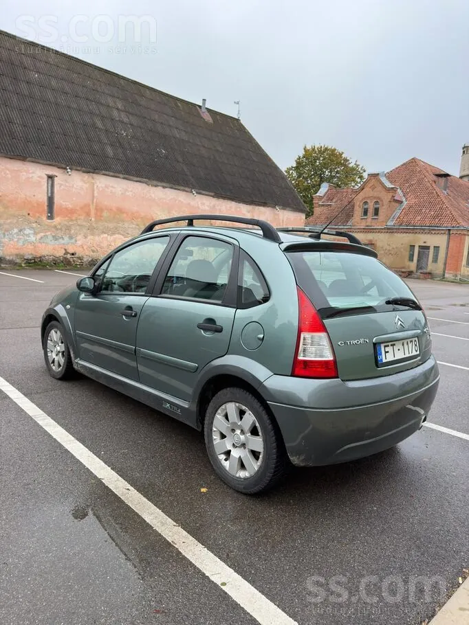 Citroen C3 2006 photo 2