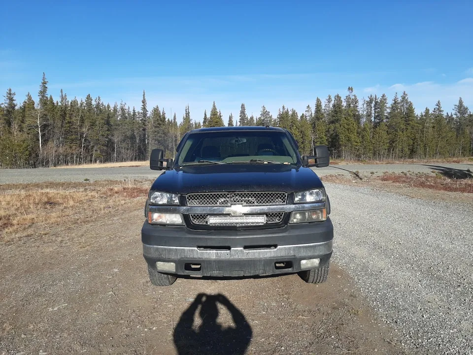 Chevrolet Silverado 2500 2003 photo 2