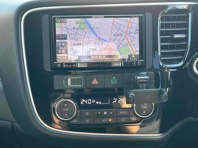 Mitsubishi Outlander 2016 photo 3